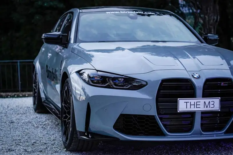 ANTEPRIMA BMW iX