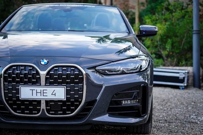 ANTEPRIMA BMW iX