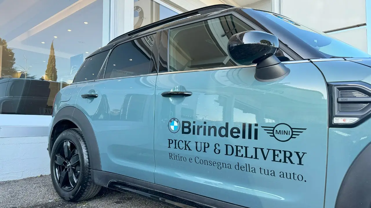 PICK UP AND DELIVERY